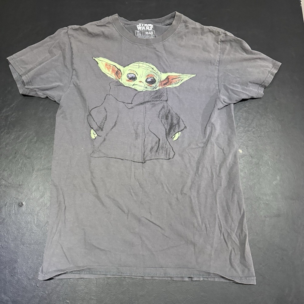 Star Wars Shirt Mens The Mandalorian Baby Yoda T-Shirt Short Sleeve Gray Size‎ S